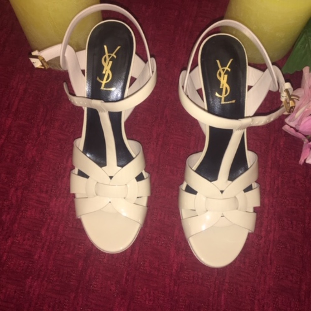 Tribute Patent Leather Heels.  Nude  38.5 (8.5)